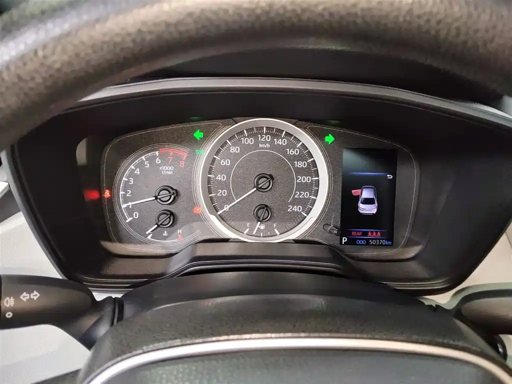 Toyota Levin 2019 185T CVT Luxury Edition China VI фото 8