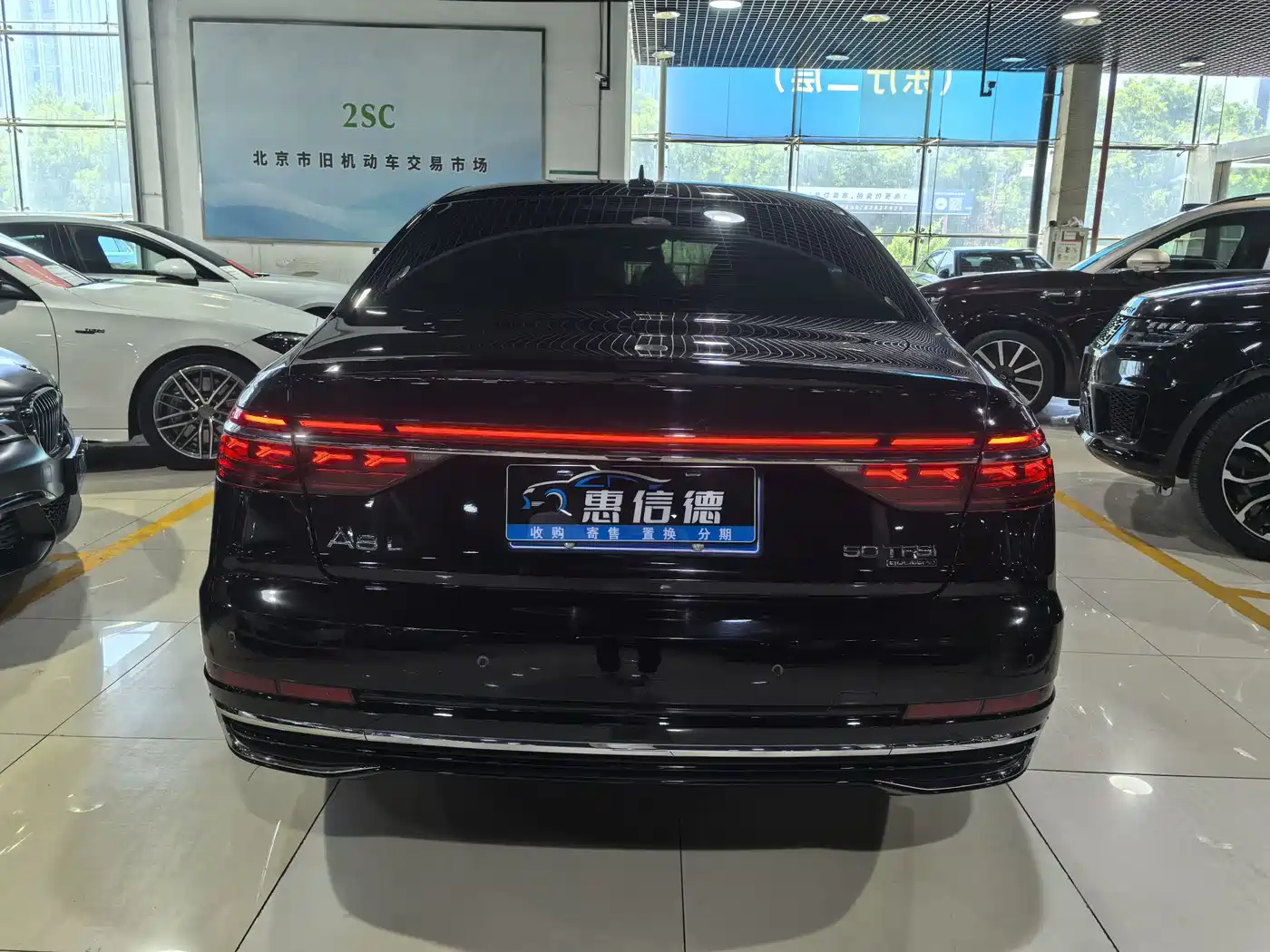 Audi A8 2023 A8L 50 TFSI quattro Premium фото 22