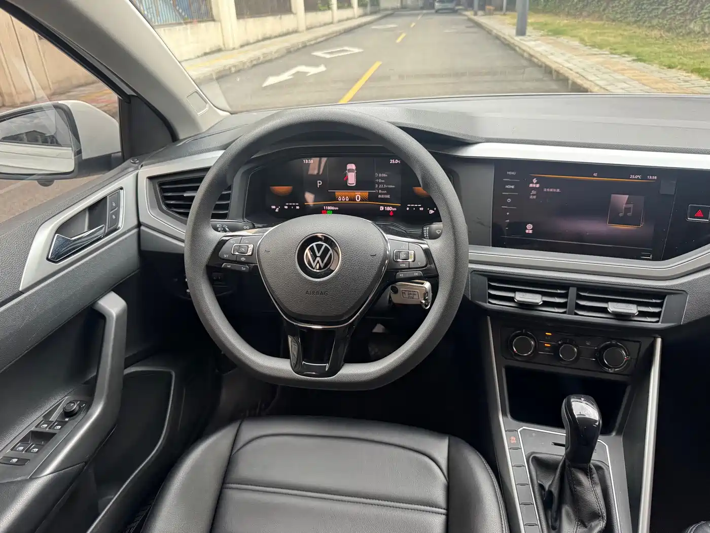 Volkswagen Polo 2023 2023 Facelift Plus 1.5L Auto Joyful Living Edition