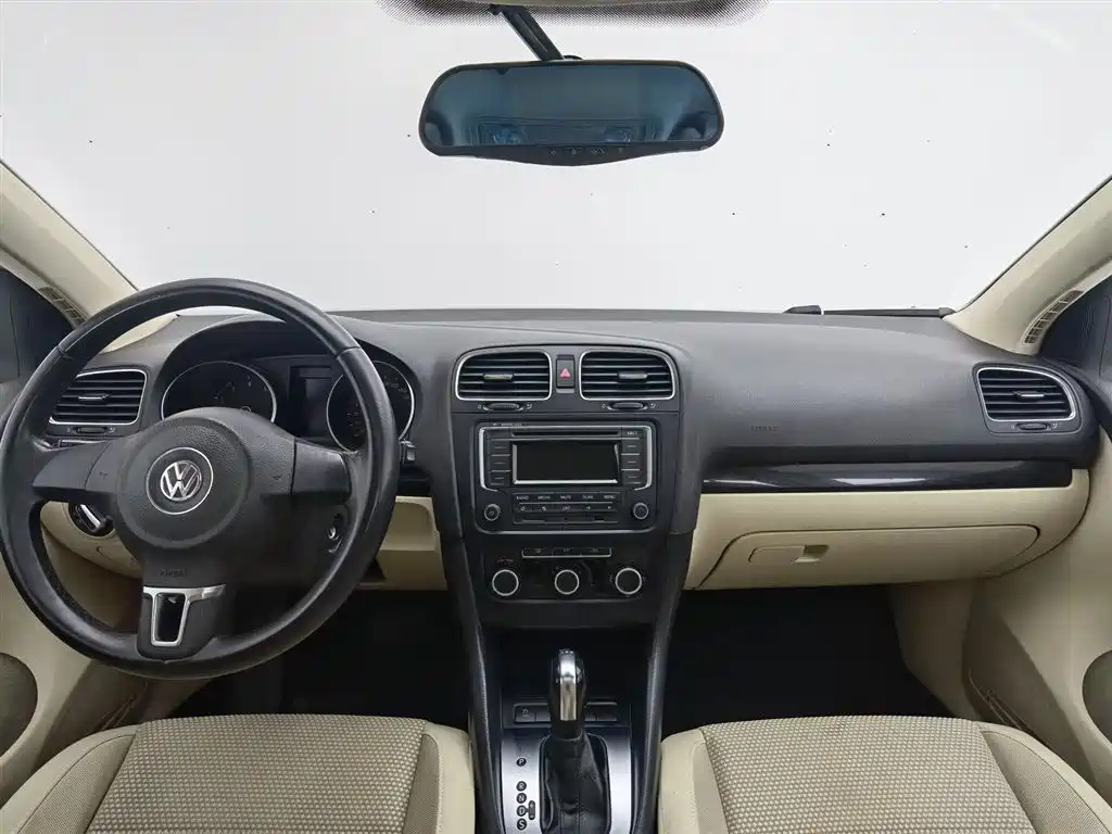 Volkswagen Golf 2012 1.4TSI Automatic Comfort фото 5