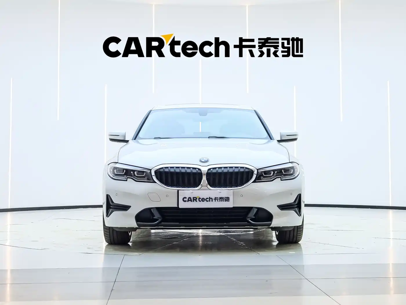BMW 3 Series 2022 320i Sport Package фото 4