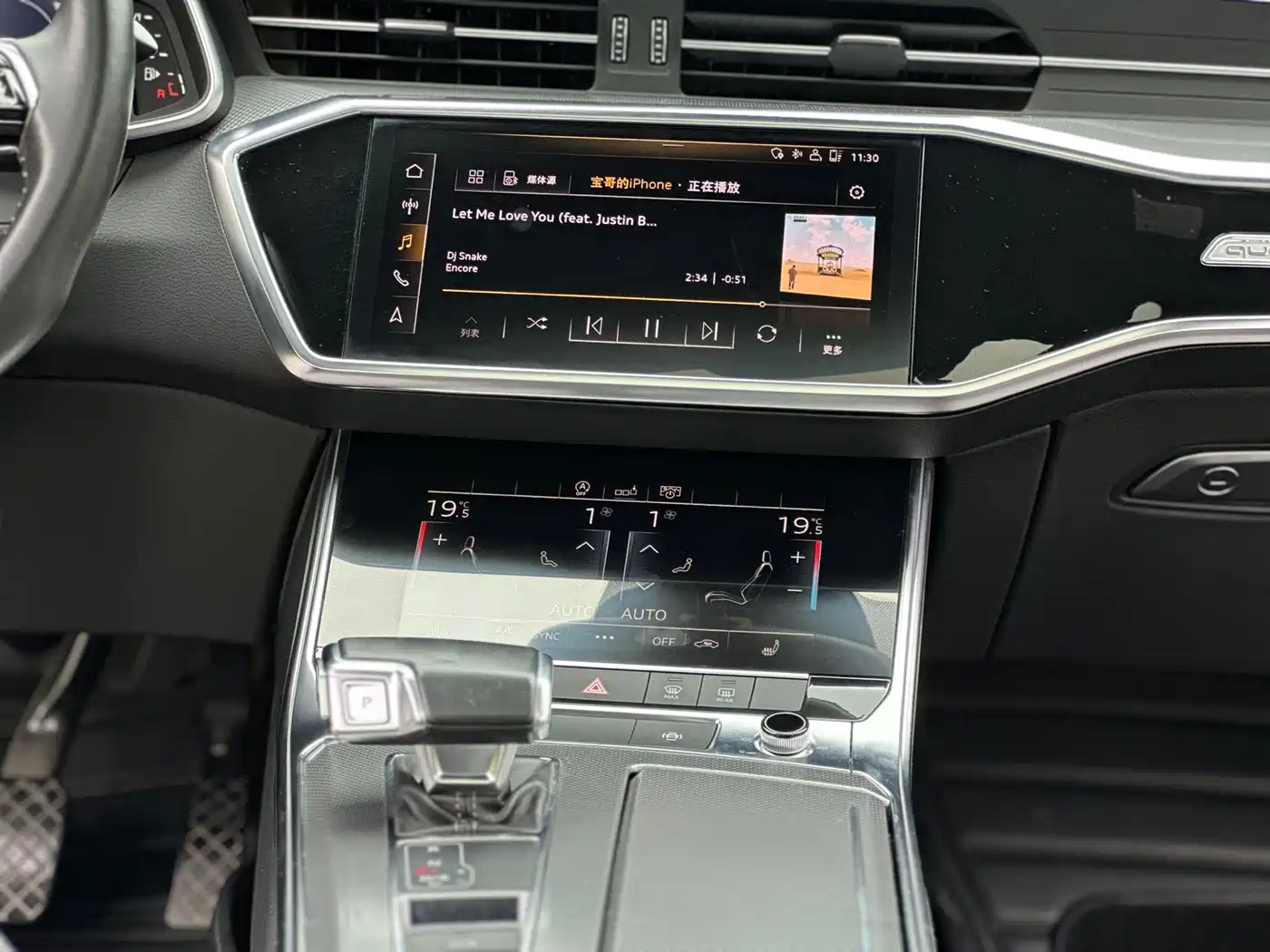 Фото 16 - Audi A6L