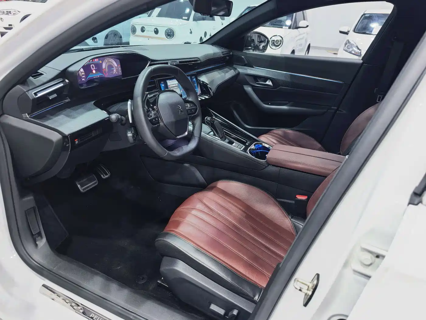 Фото 4 - Peugeot 508