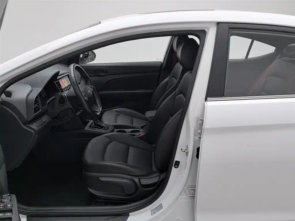 Hyundai Elantra 2019 1.4T Dual-clutch XuanDong·Vitality Type фото 10