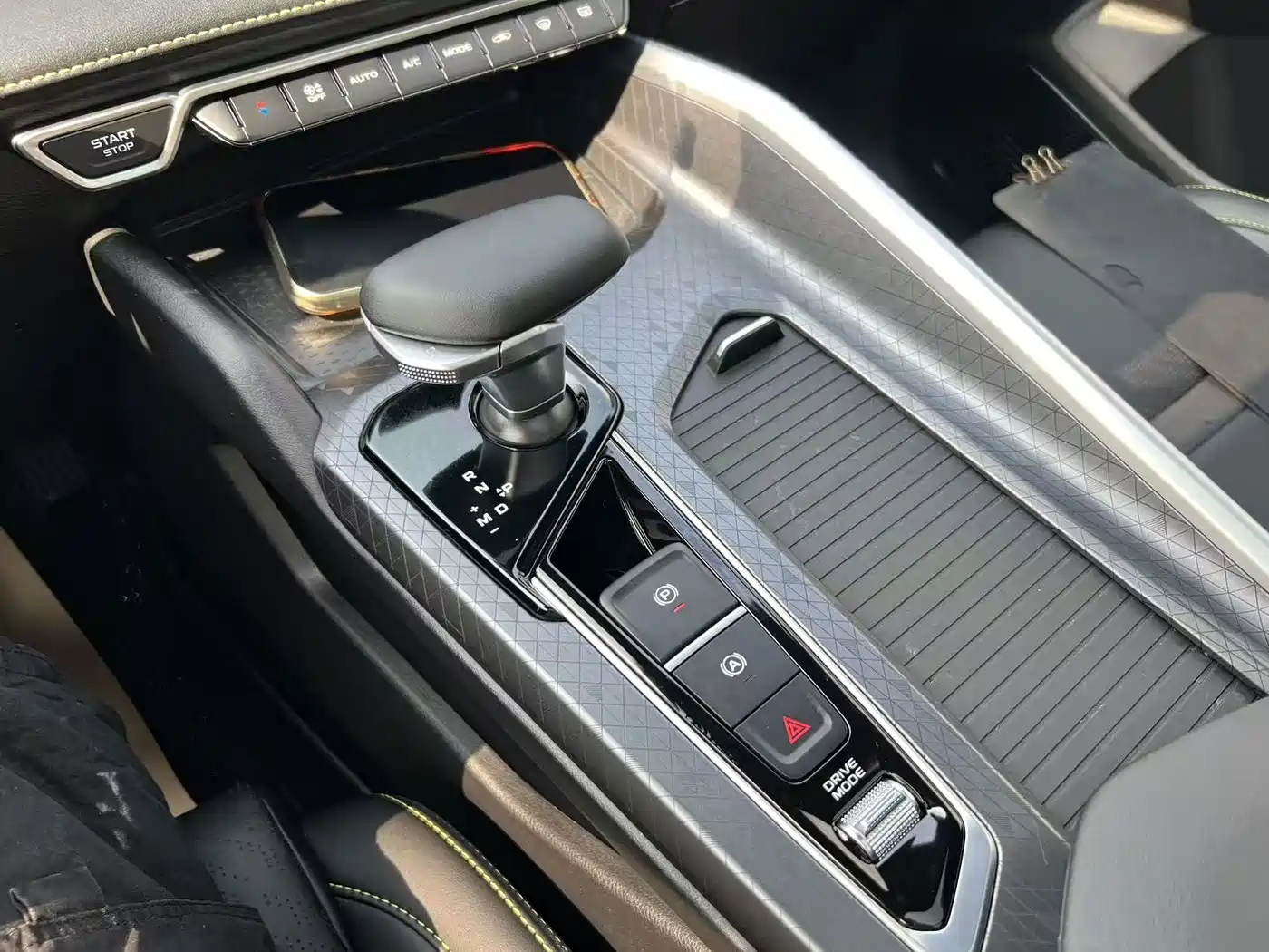 Geely Preface 2024 2023 1.5TD Kunlun Edition