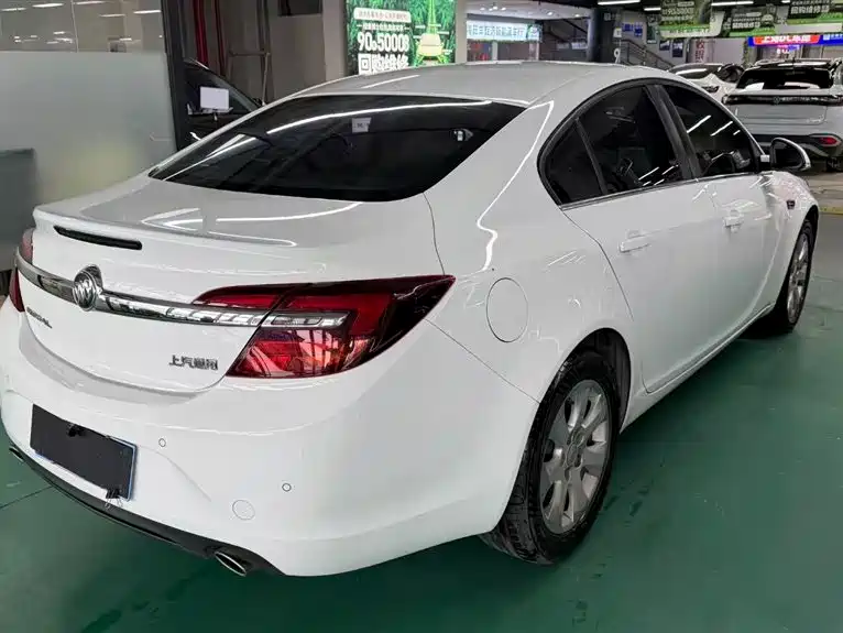 Buick Regal 2015 2.0L Leading Fashion Model фото 12