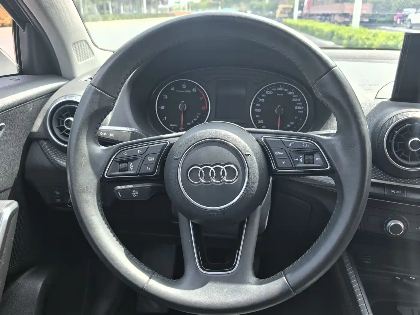 Audi Q2L 2020 35 TFSI Progressive Dynamic Model фото 17
