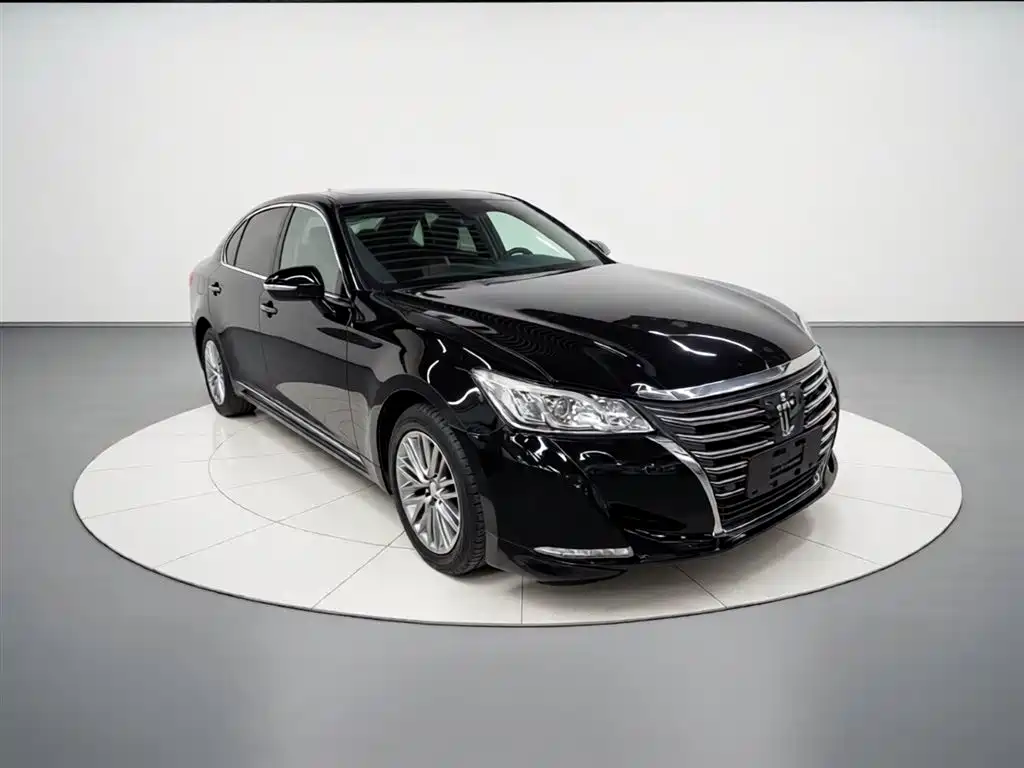 Toyota Crown 2017 2.0T Sport Edition фото 4