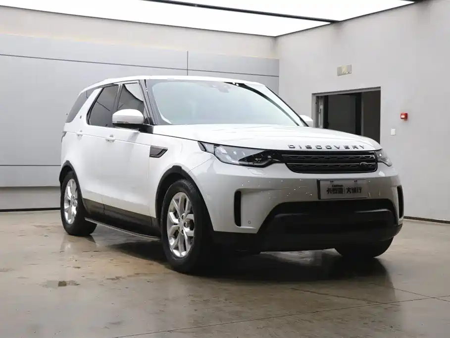 Land Rover Discovery 2018 3.0 SC V6 SE фото 25