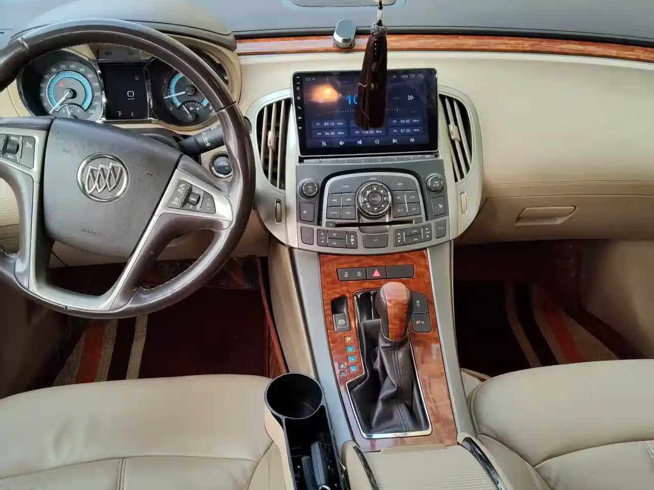 Buick LaCrosse 2012 2.4L SIDI Luxury Edition фото 8