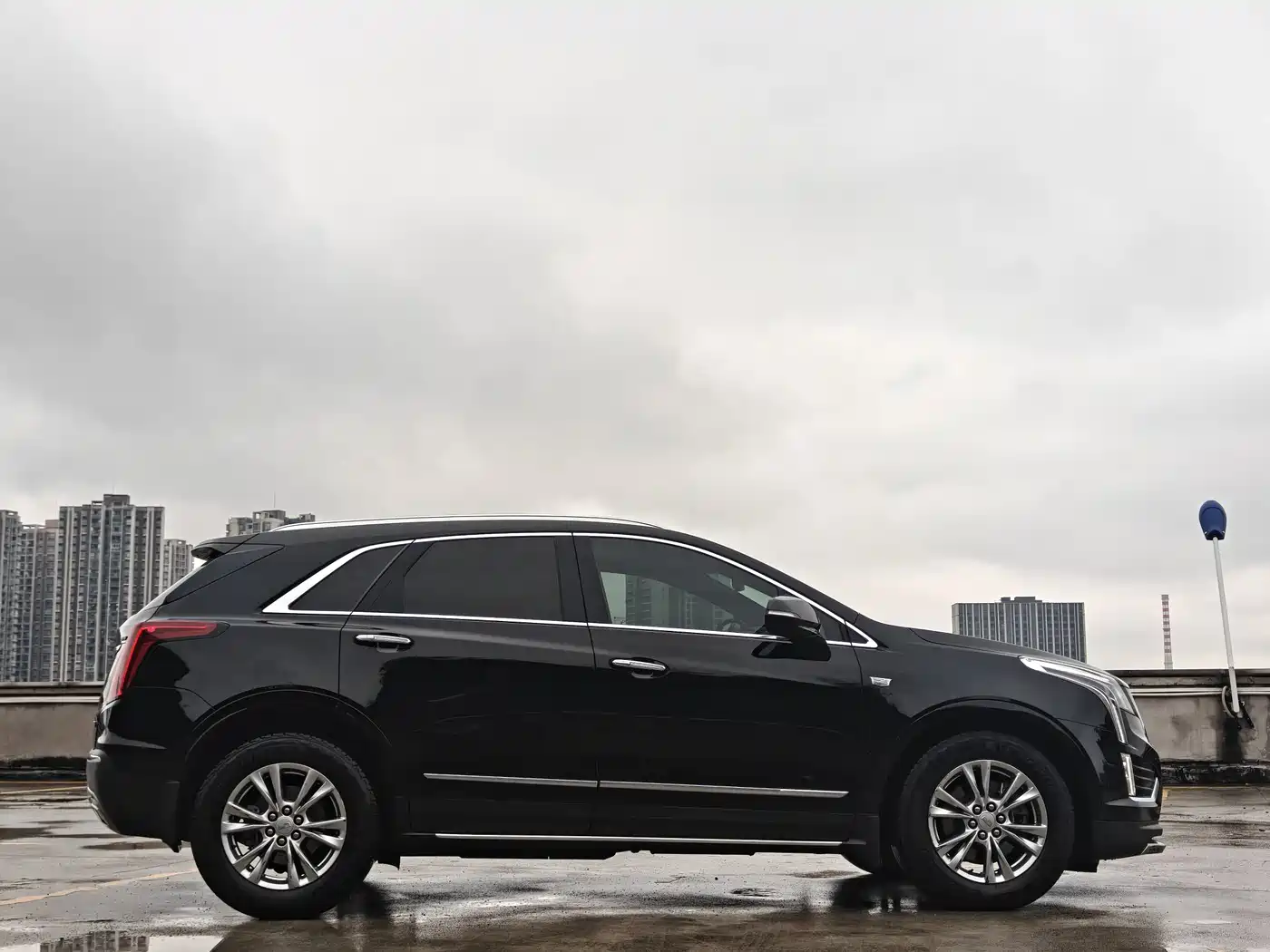 Фото 4 - Cadillac XT5
