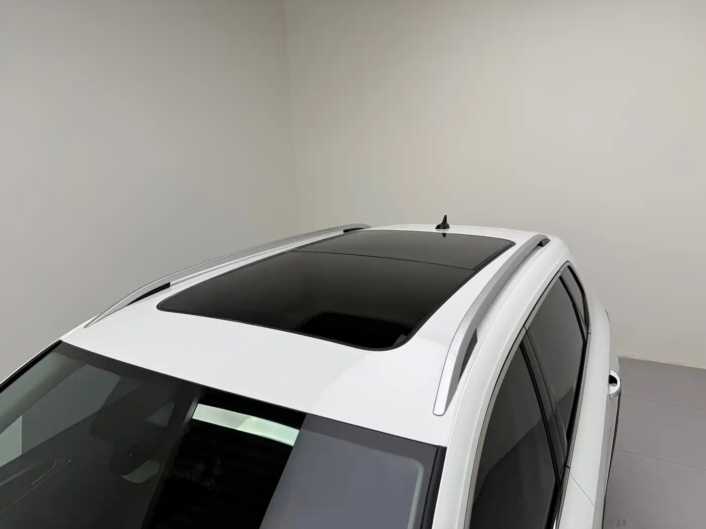 Volkswagen Tharu, миниатюра 19