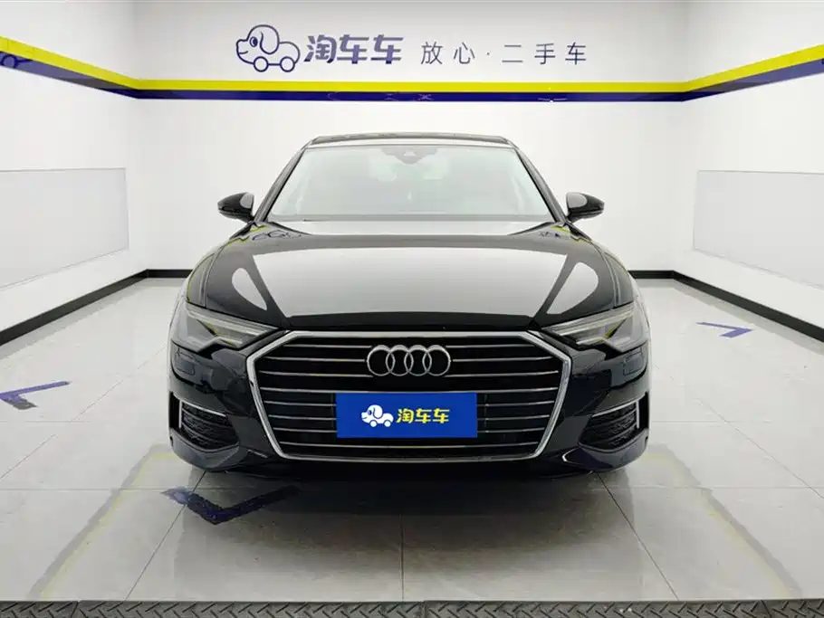 Audi A6L 2021 40 TFSI Luxury Elegance фото 2