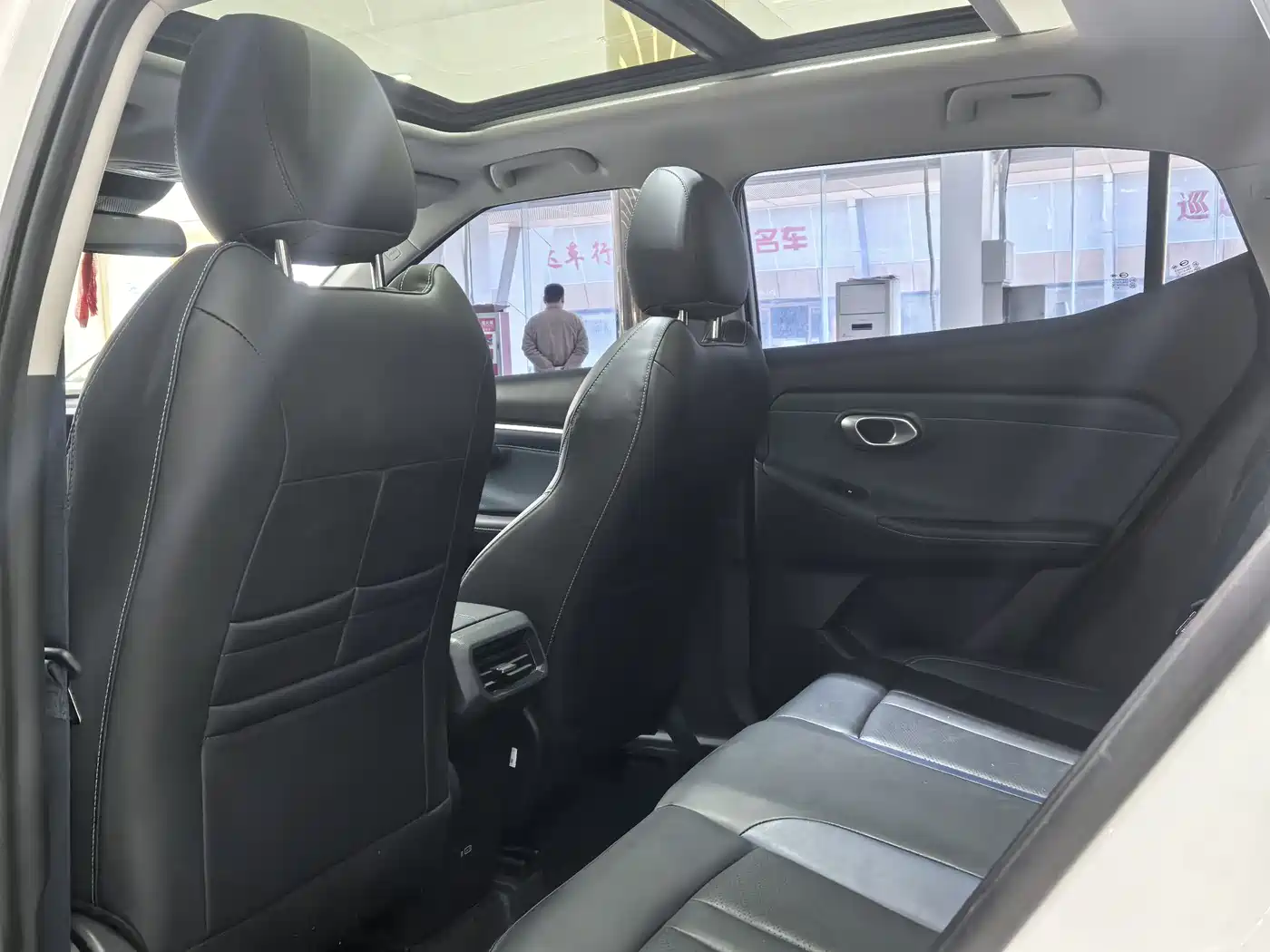 GAC Trumpchi Trumpchi GS3 2023 Shadow Speed 270T Power Enjoyment Edition фото 7