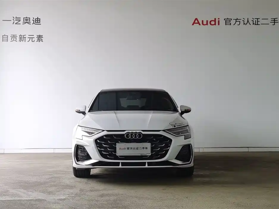Audi A3 2025 Sportback 35TFSI Flying Premium фото 16