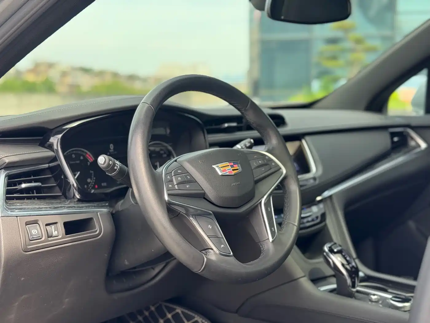 Cadillac XT5 2021 2.0T 2WD Luxury Edition фото 10