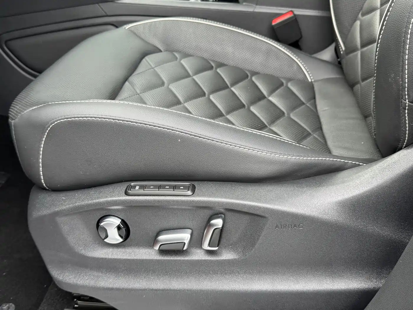 Volkswagen Teramont 2019 Teramont X 530 V6 4WD Prestige Flagship Edition фото 9