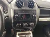 Фото 13 - Jeep Compass (Import)