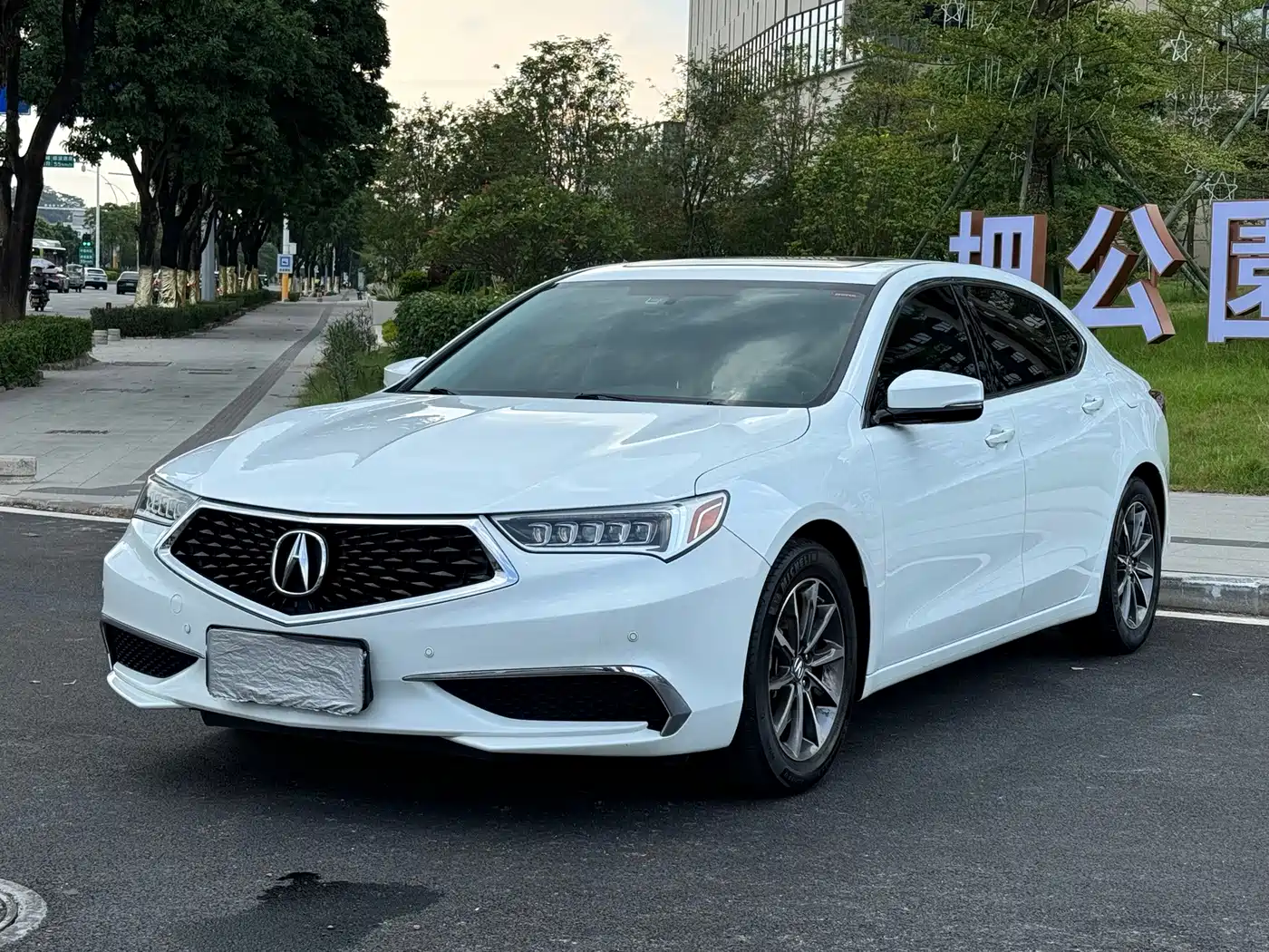 Acura TLX-L 2018 2018 2.4L Comfort Edition