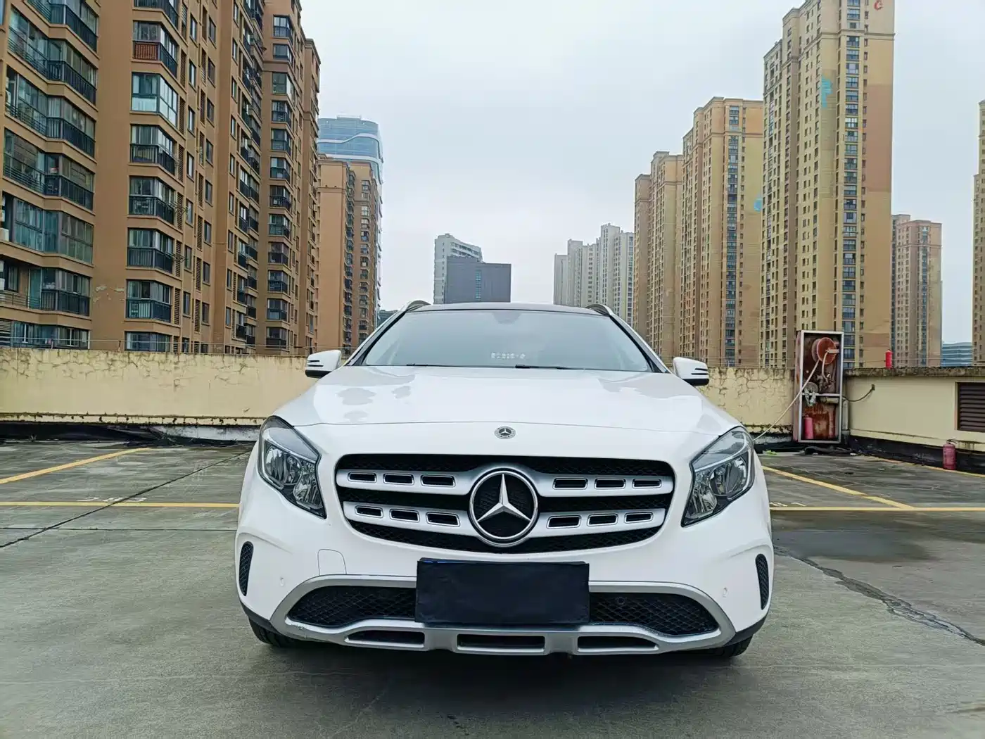 Mercedes-Benz GLA 2018 GLA 200 Dynamic фото 2