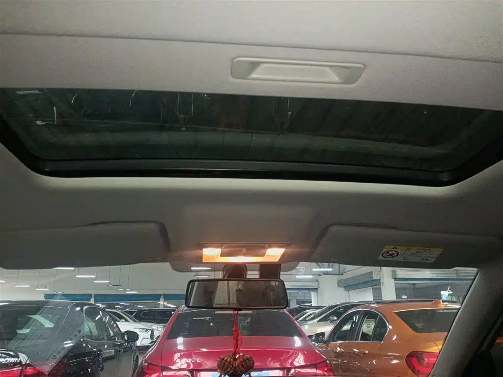 SKODA KOMICK