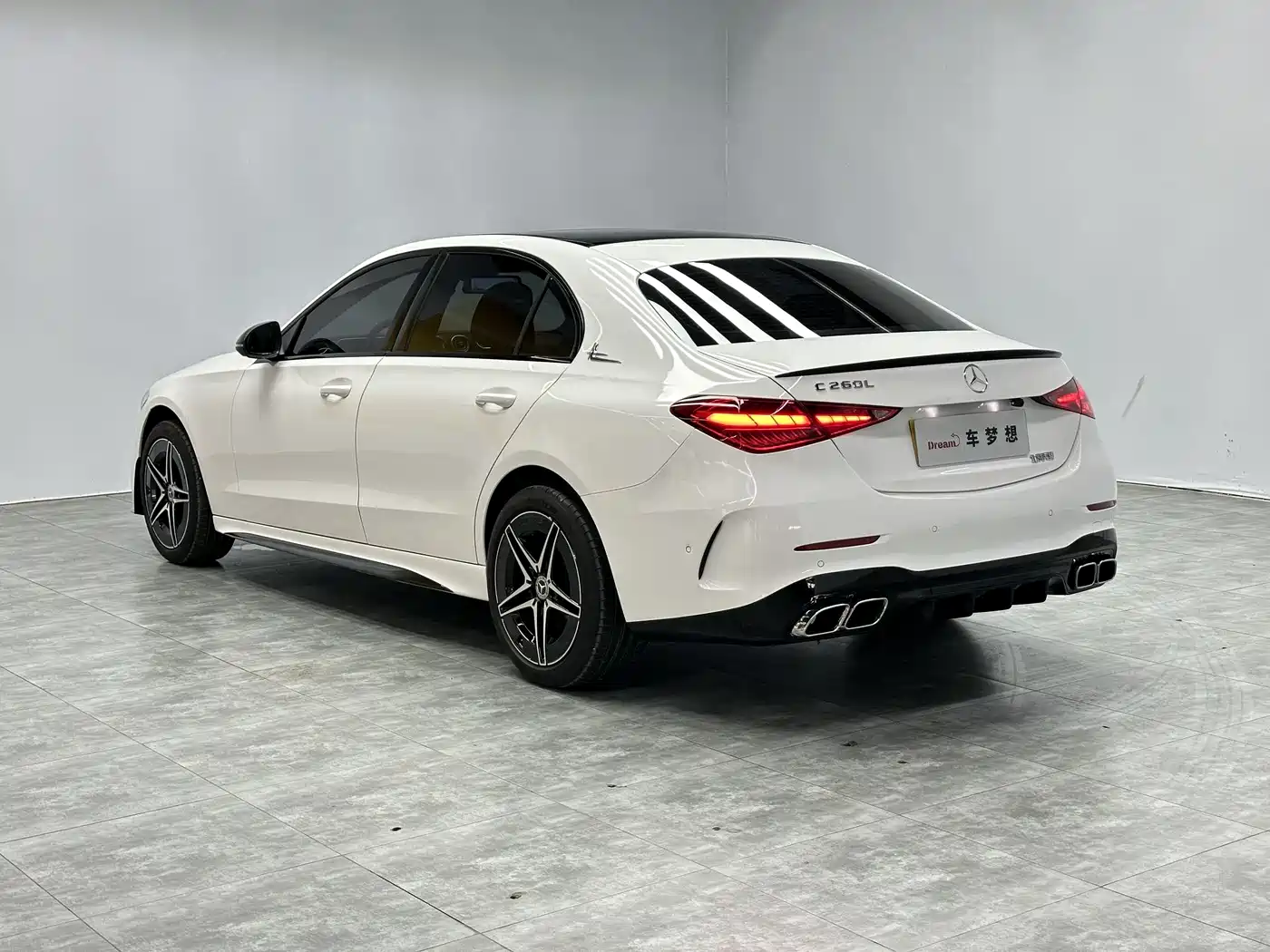 Mercedes-Benz C-Class 2024 Facelift III C 260 L Night Sport Edition фото 6