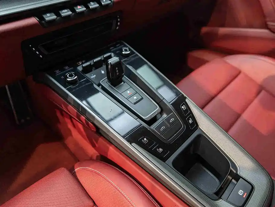 Porsche 911 2022 Targa 4S 3.0T фото 16