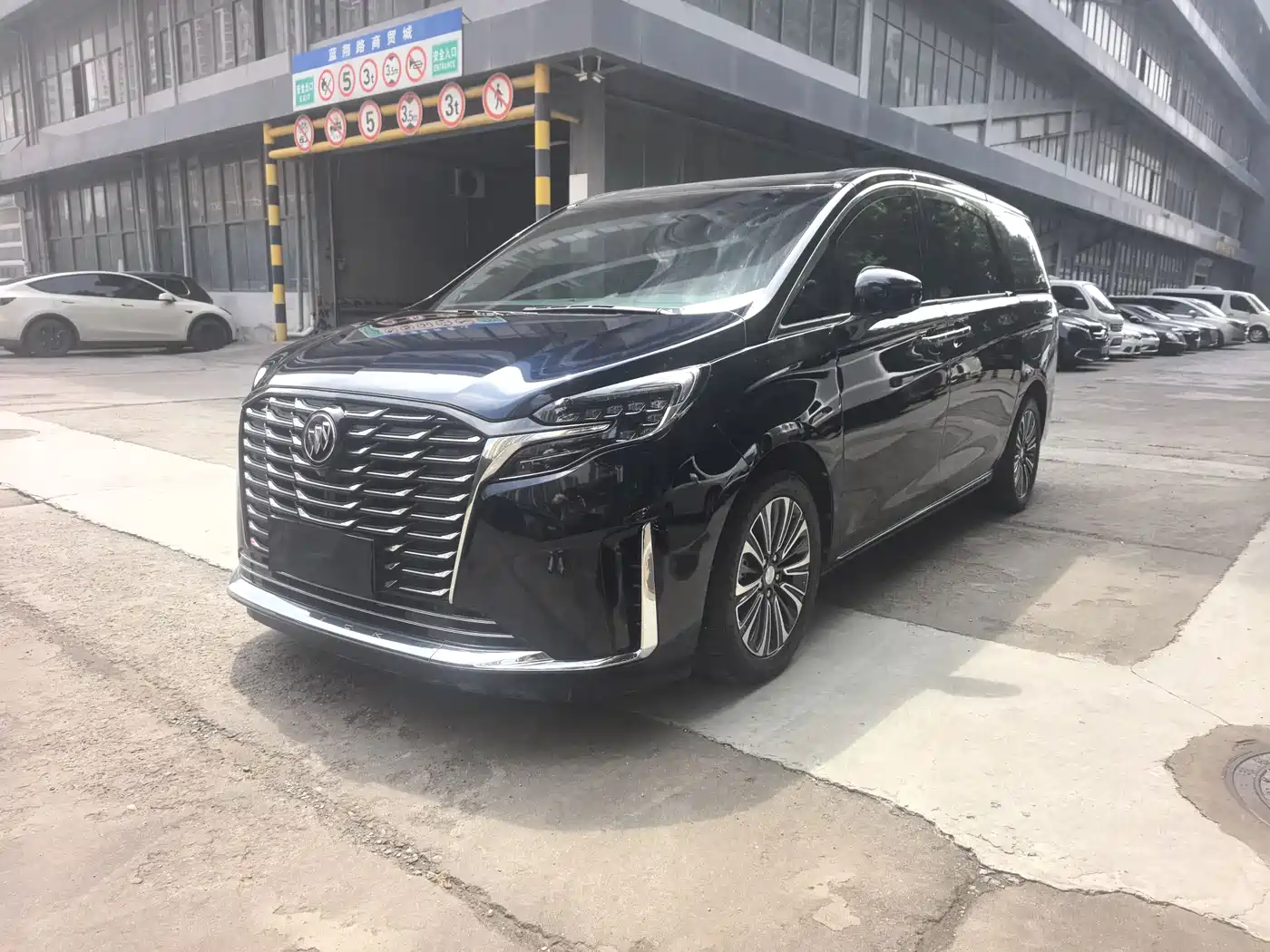 BUICK GL8