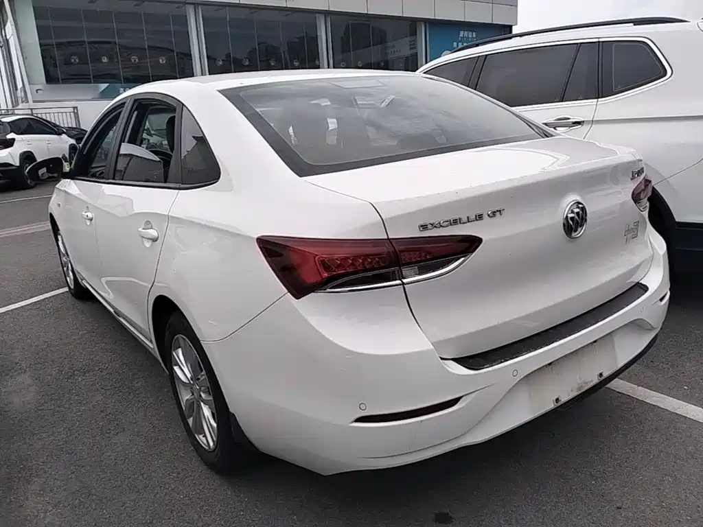 Фото 5 - Buick Excelle