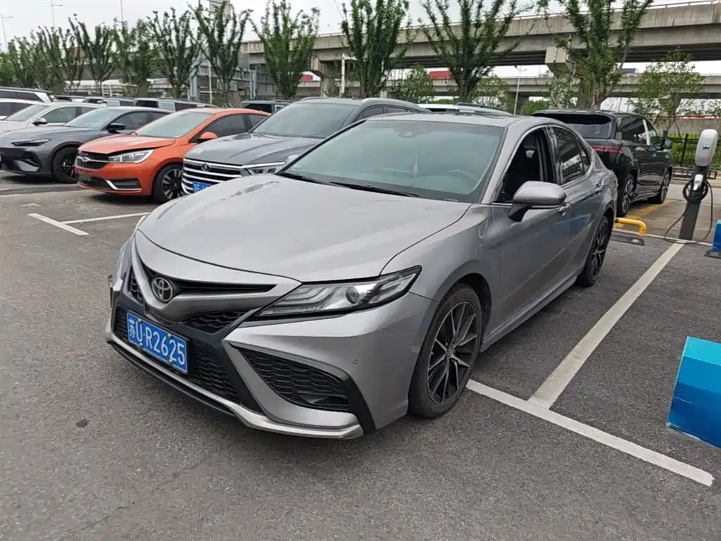 Toyota Camry 2021 2.5S Feng Shang Edition