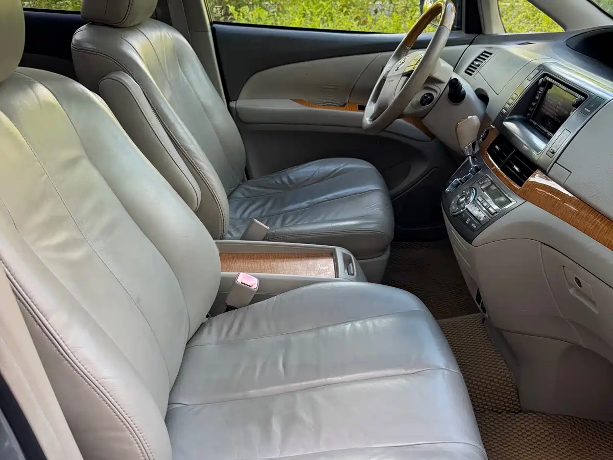Toyota Previa 2009 2006 Model 2.4L 7-Seater Luxury Edition
