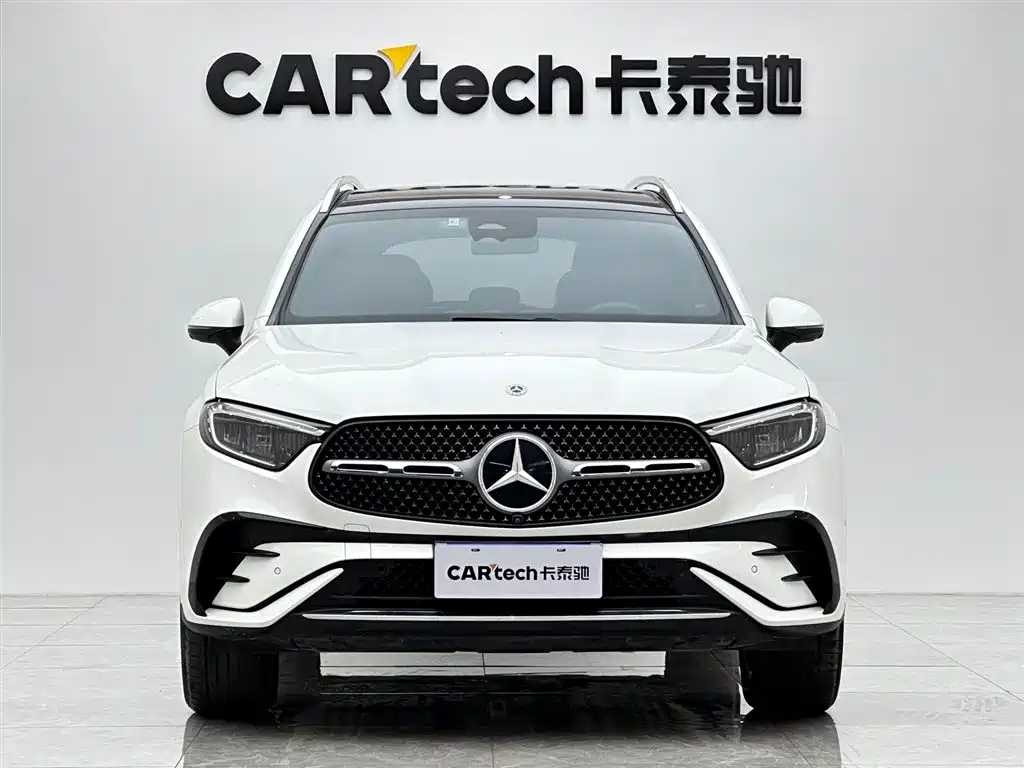 Mercedes-Benz GLC 2023 GLC 300 L 4MATIC Sport 5-Seater фото 7