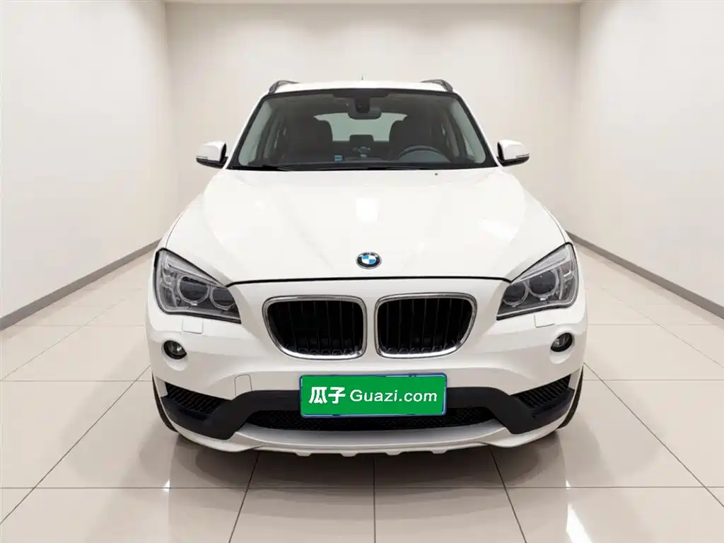 BMW X1 2014 sDrive18i Leading Edition фото 5