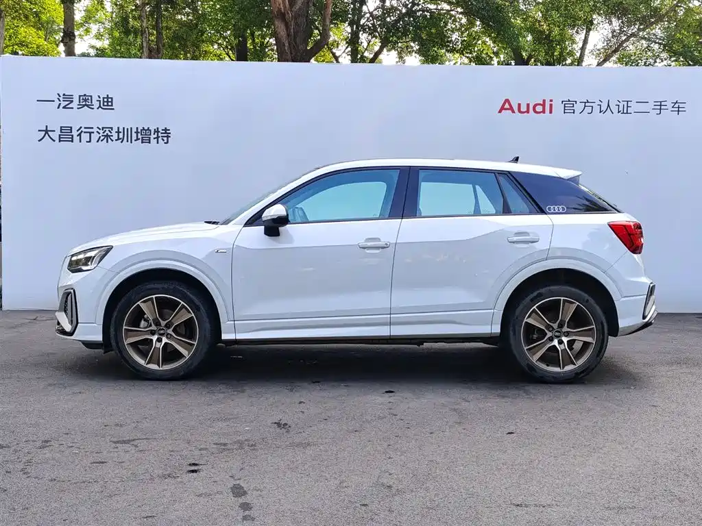 Audi Q2L 2022 35 TFSI Fashion Dynamic фото 4