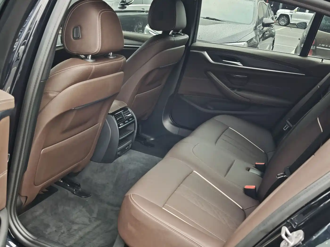 BMW 5 Series 2021 530Li Leading M Sport Package фото 12