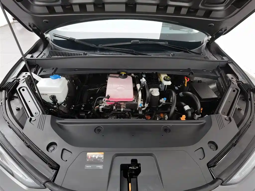 GEELY GALAXY GALAXY E5