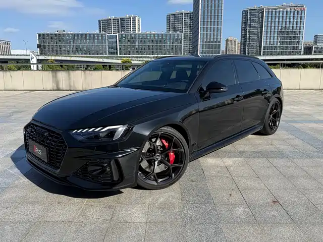 Audi RS 4 RS4 Avant, Burn Engine