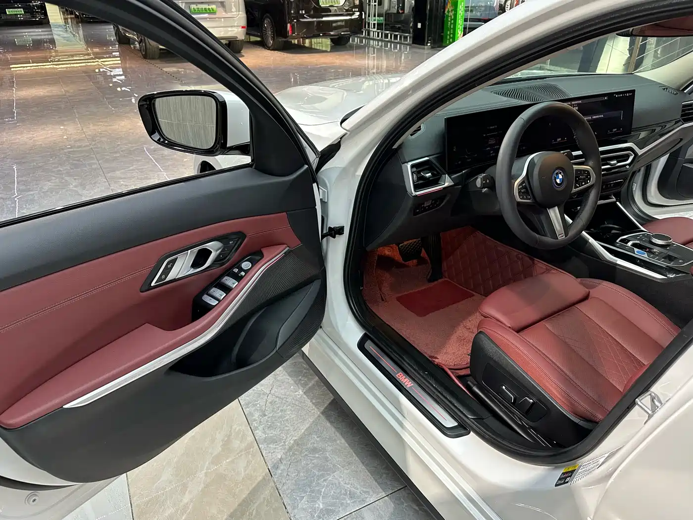 BMW i3 2024 eDrive 35 L фото 7