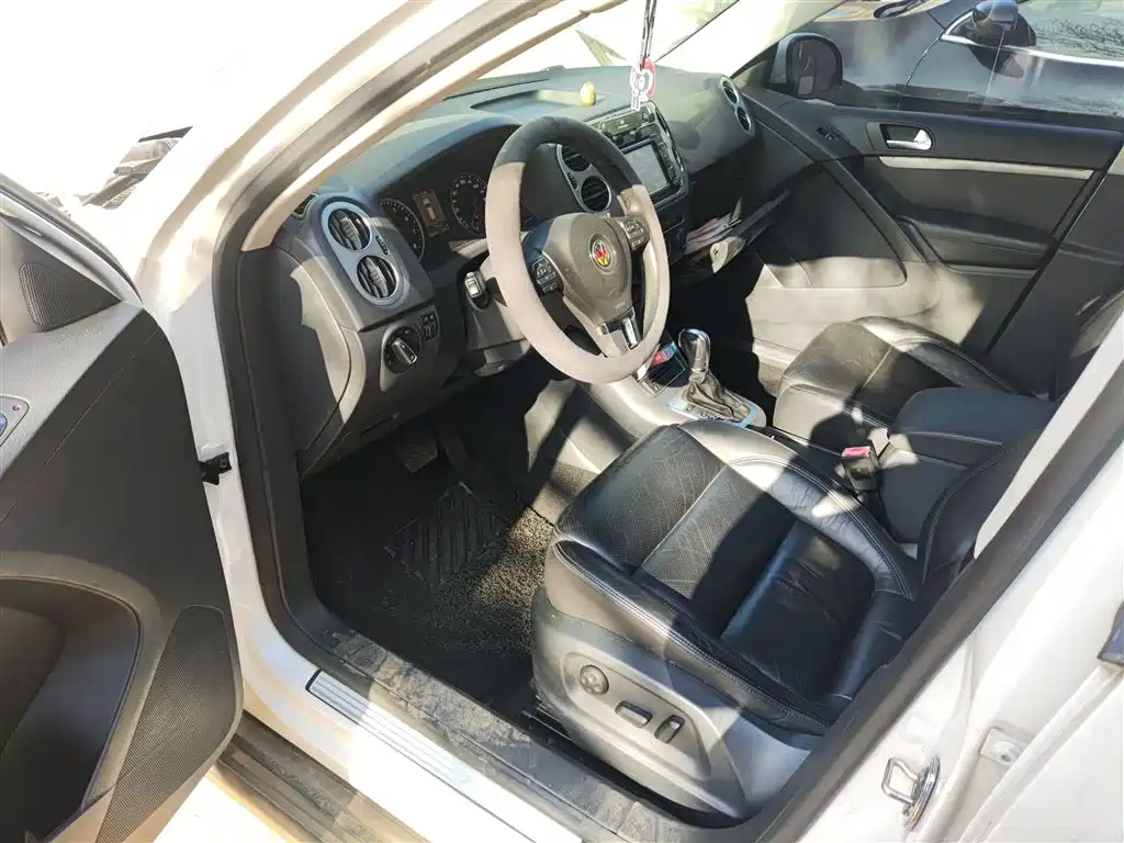 Volkswagen Tiguan 2013 1.8TSI Automatic 2WD Luxury Model фото 13