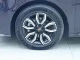 Фото 4 - Hongqi HQ9