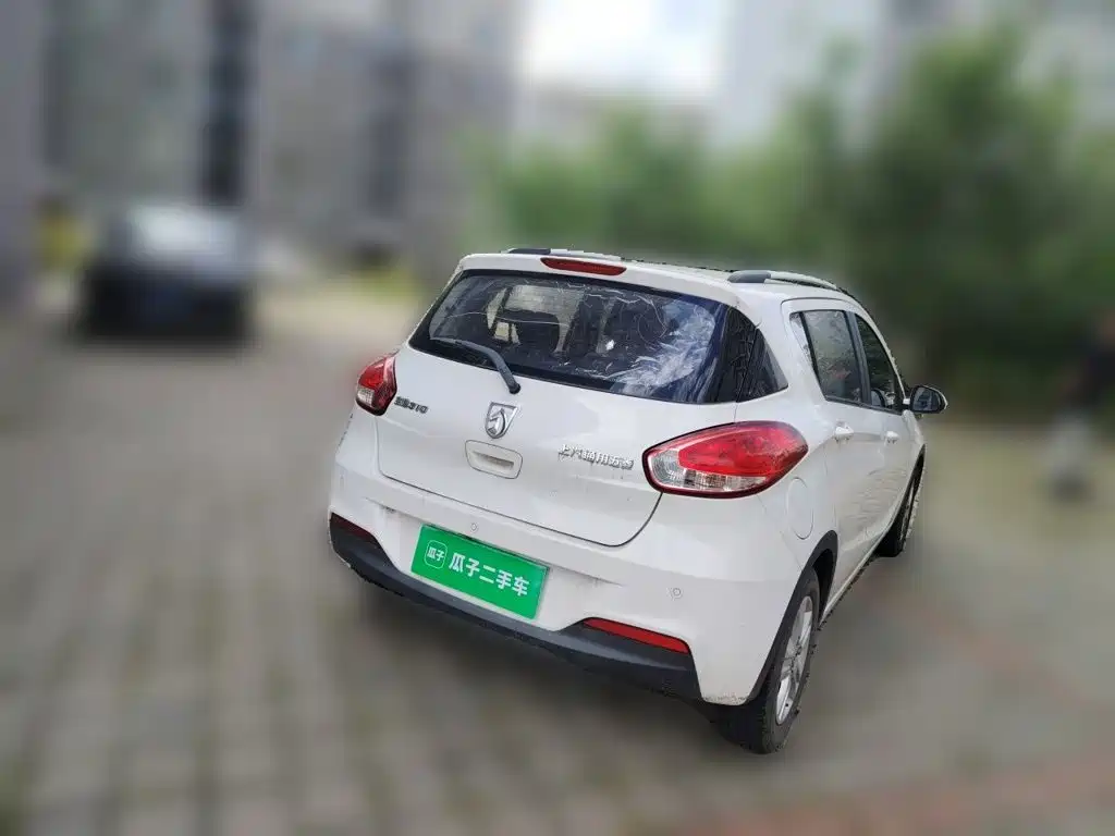 Baojun 310 2016 2016 1.2L Manual Luxury Type
