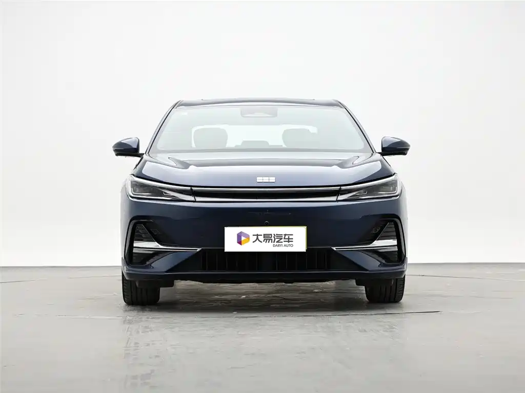 Geely Galaxy Galaxy A7 2025 EM-i фото 2