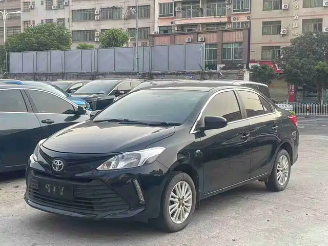 TOYOTA VIOS