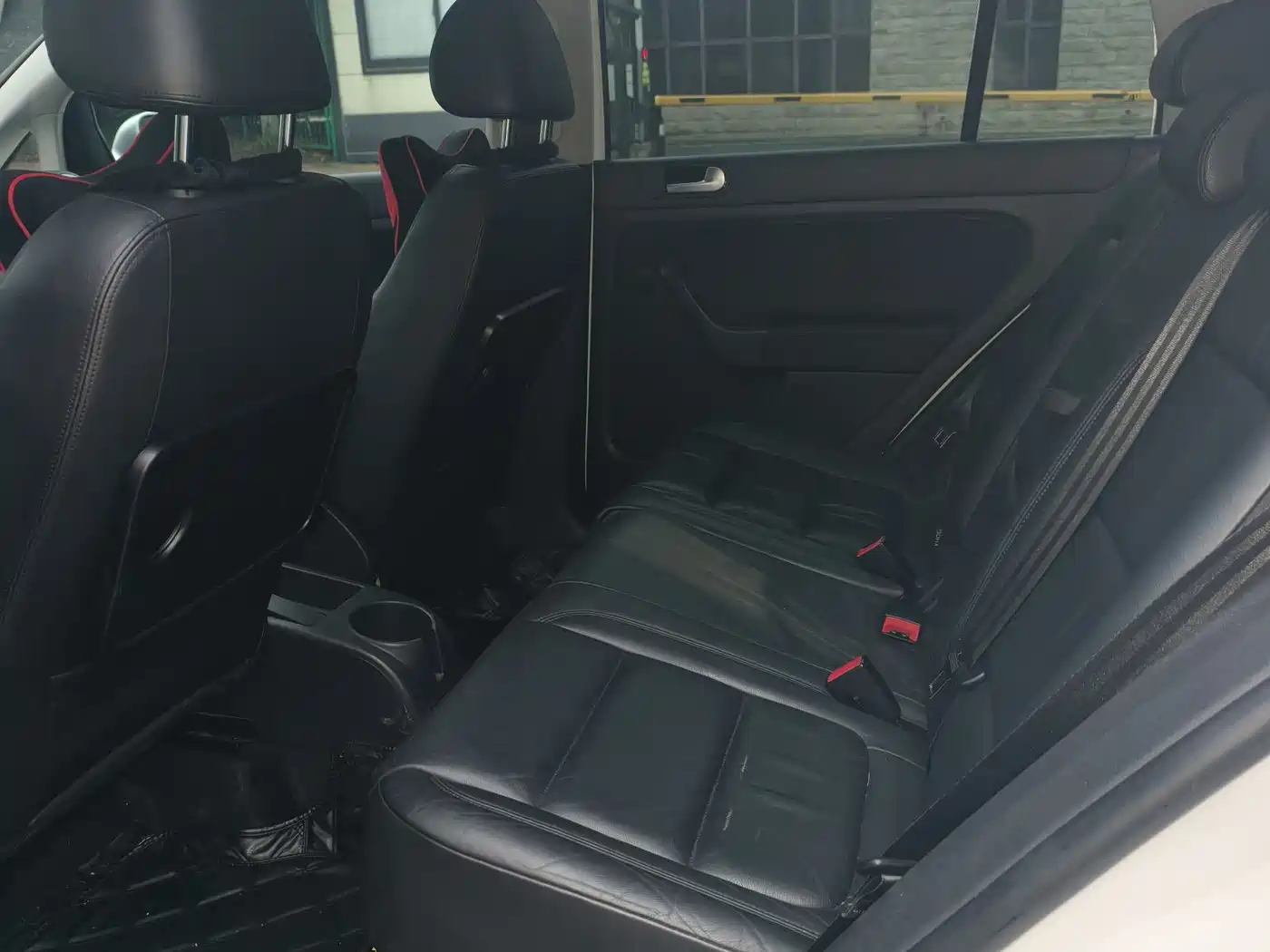 Volkswagen Golf (Import) 2011 Model 1.4TSI Luxury Touring фото 7