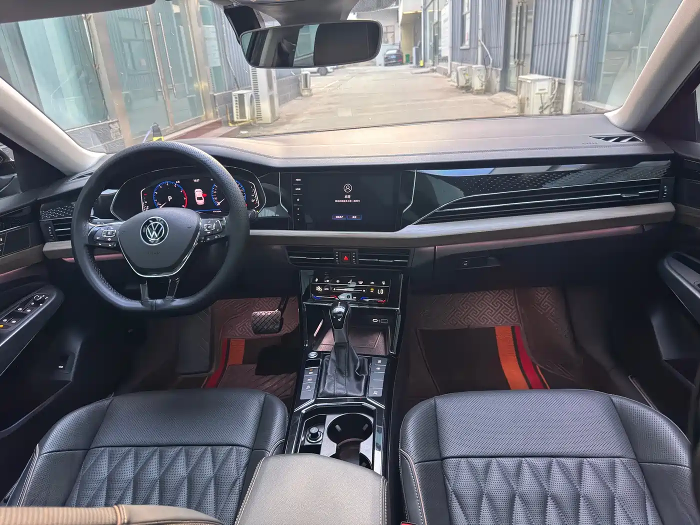 Volkswagen Passat 2021 Model 330TSI Premium Edition фото 8