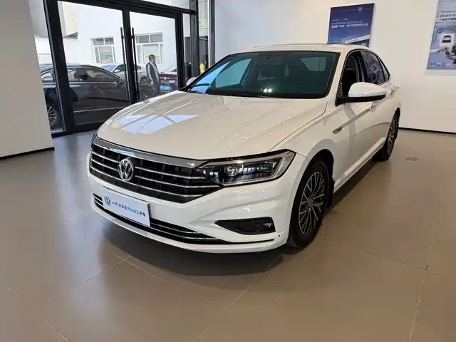 Volkswagen Sagitar 280TSI DSG, Комфорт Смарт