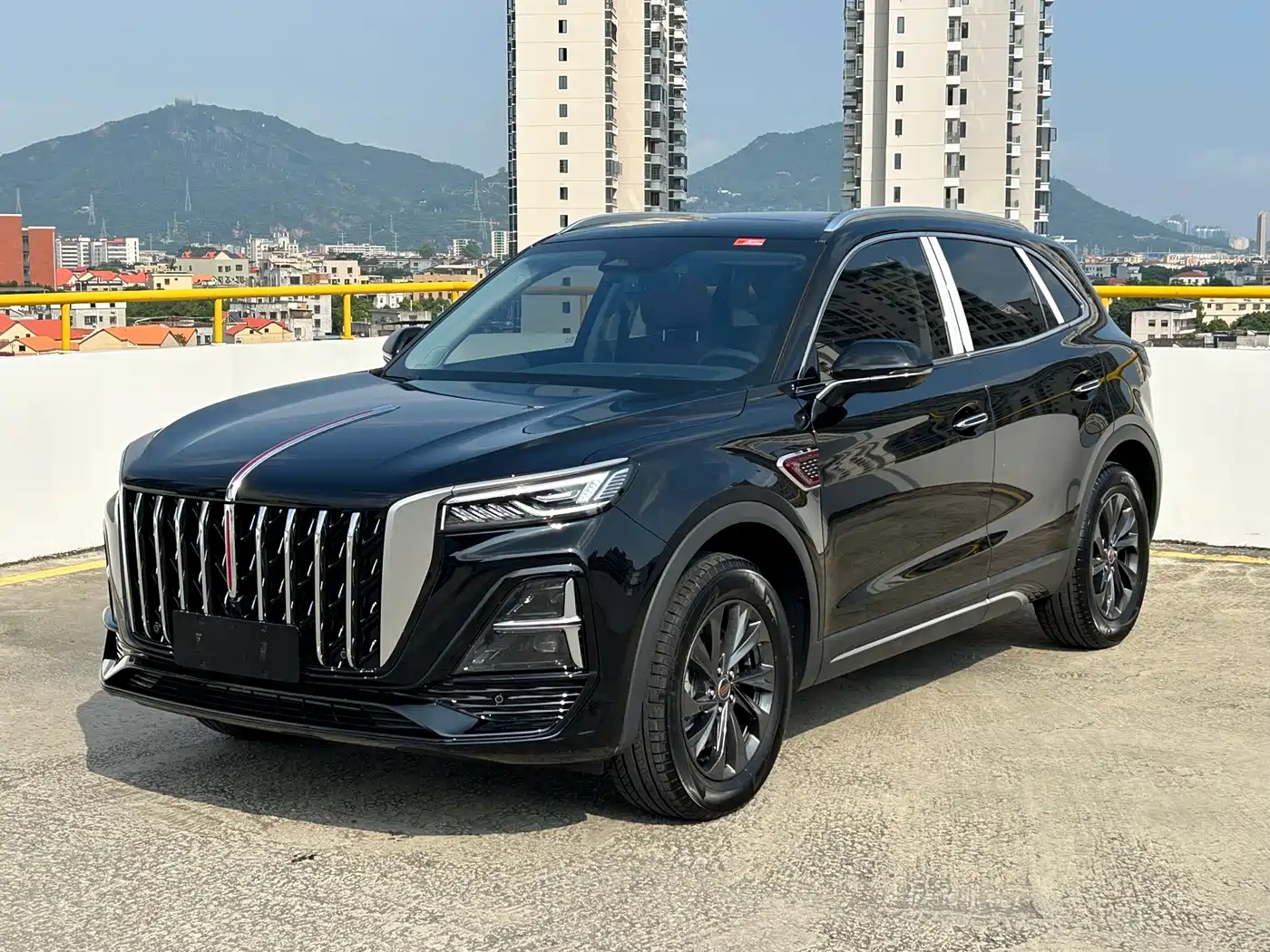 Hongqi HS5 2025 2025 2.0T 2WD Qixiang Pro