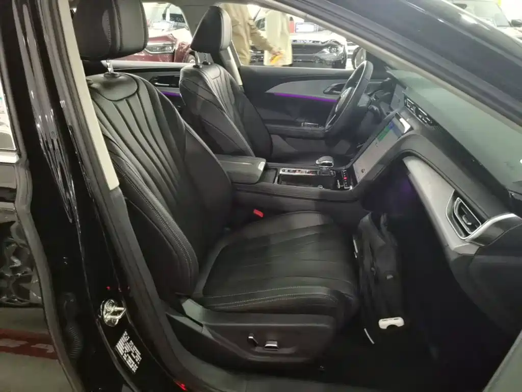 Hongqi H5 PHEV 2026 2025 170 Super Hybrid Edition