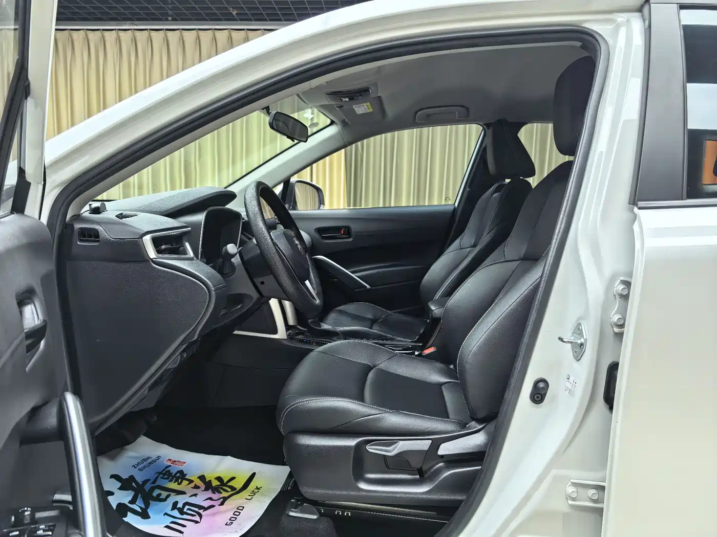 Toyota Frontlander 2024 2.0L CVT Elite Plus Edition фото 4