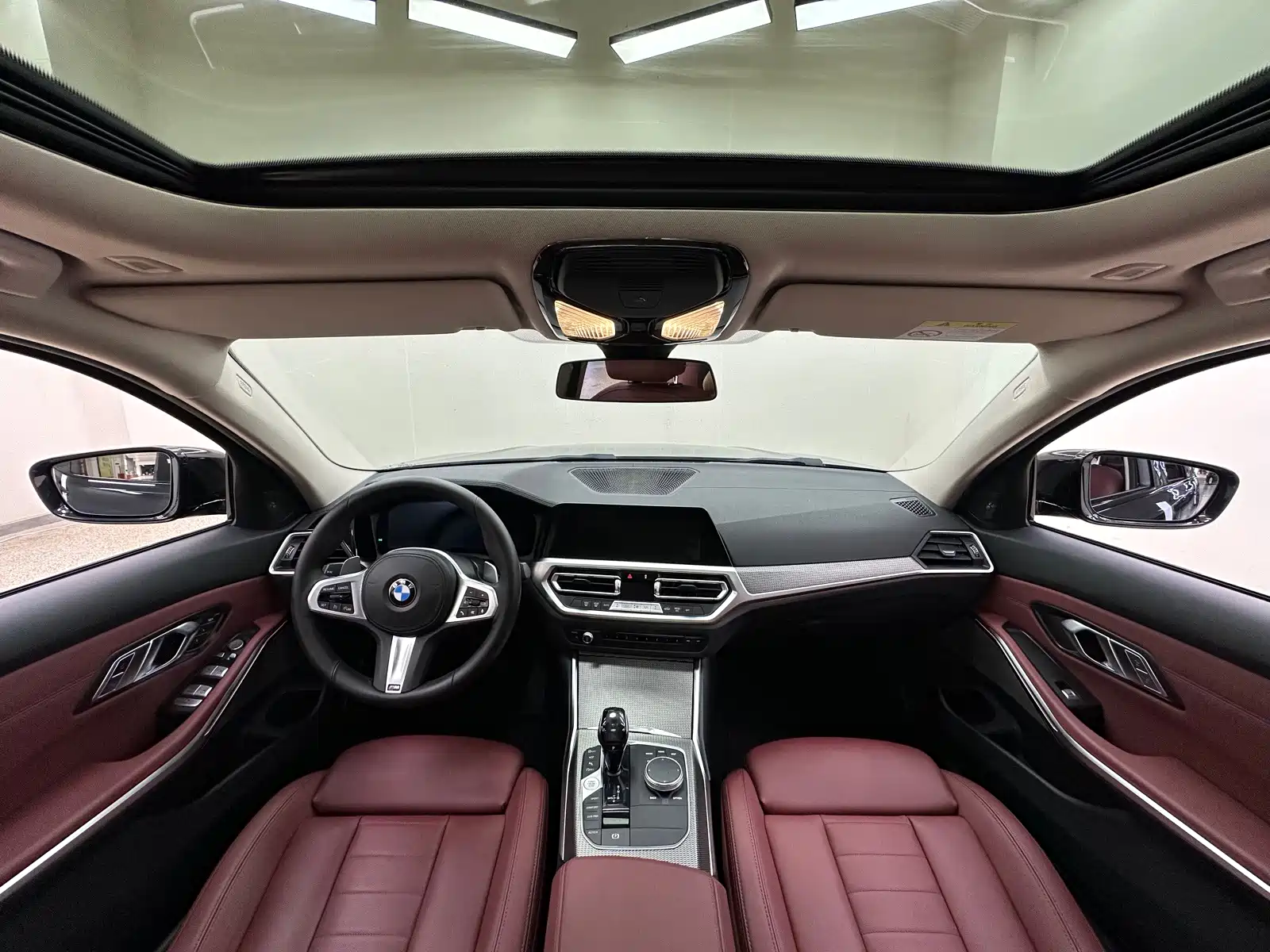 Photo 5 - BMW 3 Series